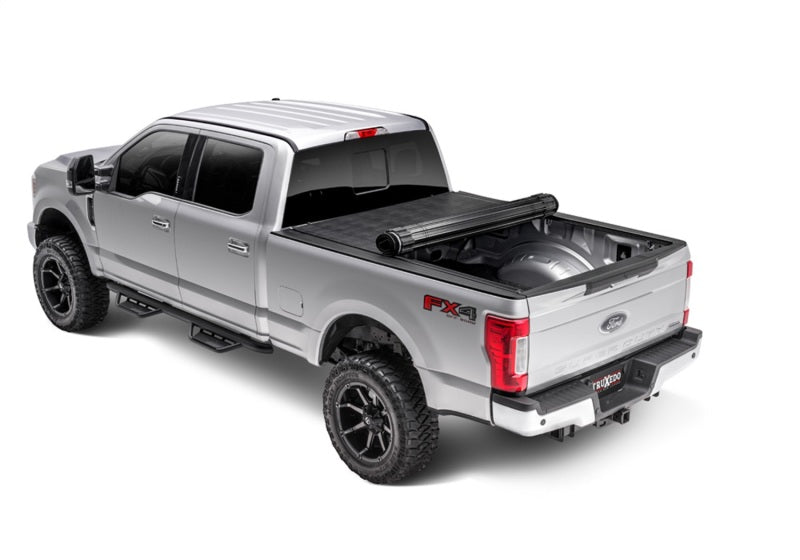 Truxedo 2022+ Ford F-150 Lightning 5ft 6in Sentry Bed Cover