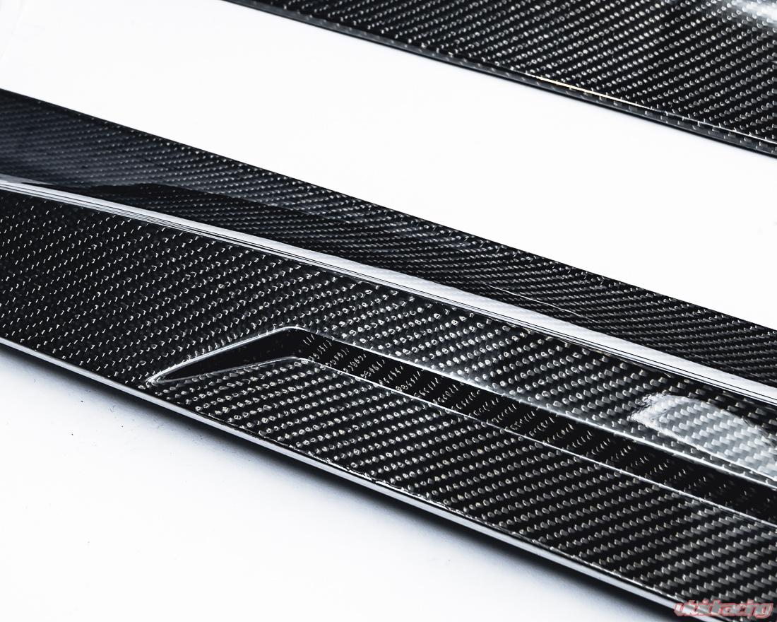 VR Aero 2018+ Tesla Model 3 Gloss Carbon Fiber Side Skirts