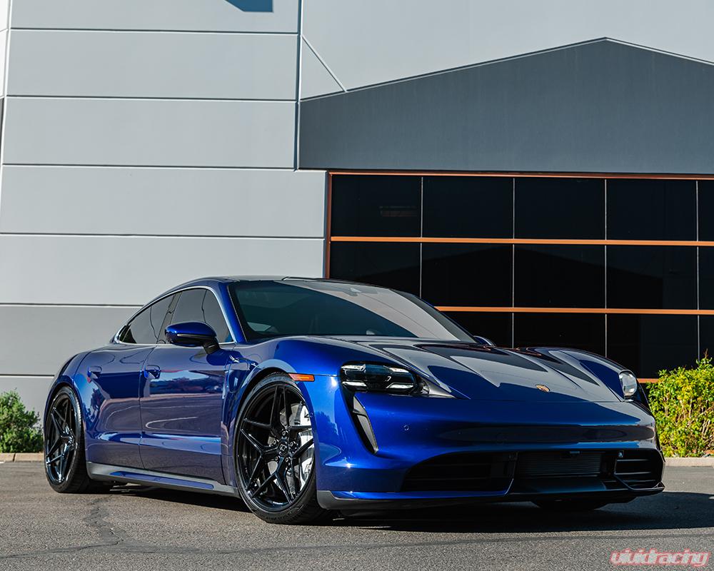 VR Forged D04 Wheel Package Porsche Taycan 21x9.5 & 21x11.5 Matte Black
