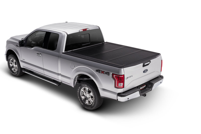 UnderCover 2022+ Ford F-150 Lightning Crew Cab 5.5ft Flex Bed Cover